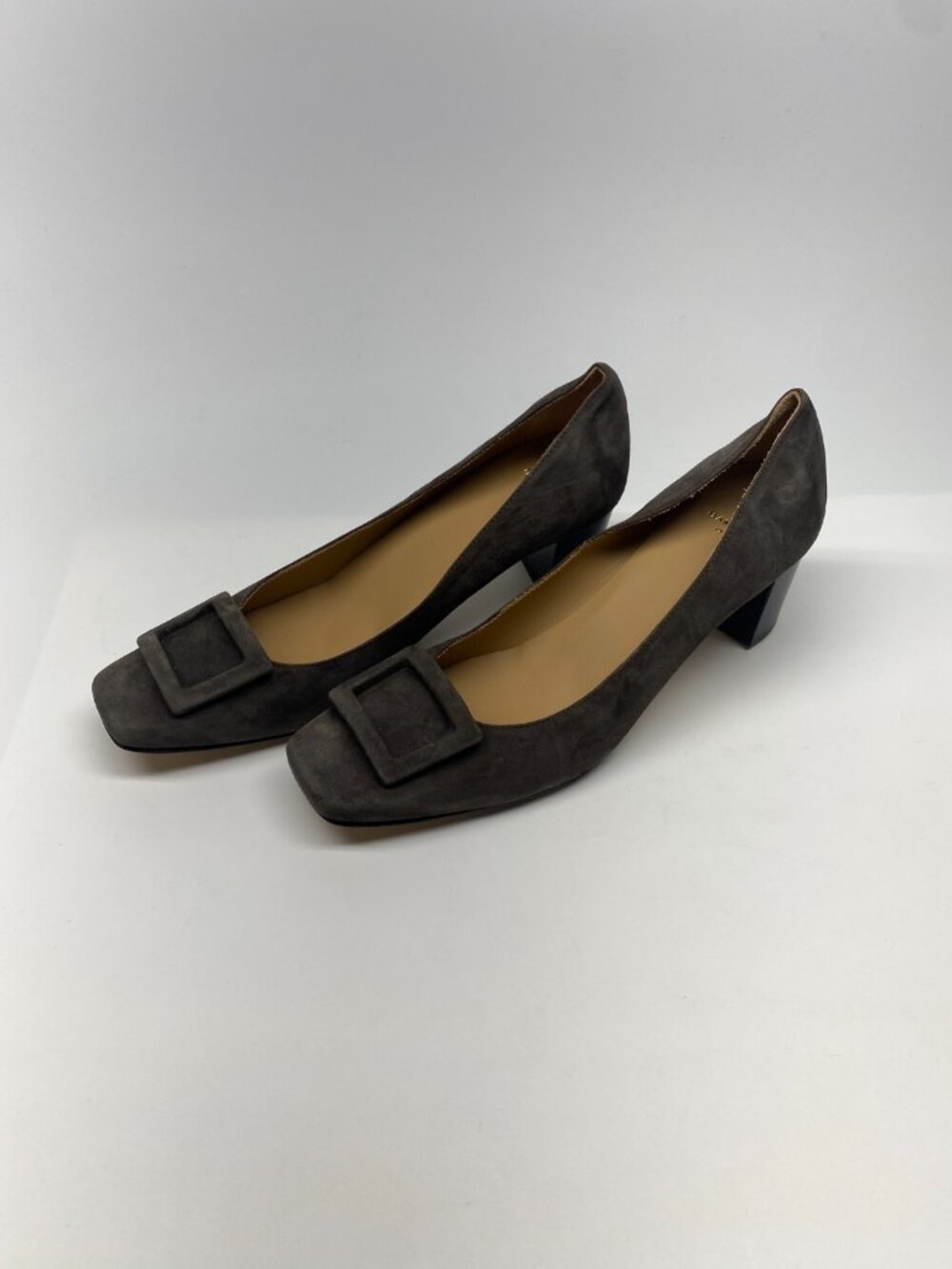 ANN MASHBURN Womens Buckle Pump Heel In Truffle Suede Sz 12